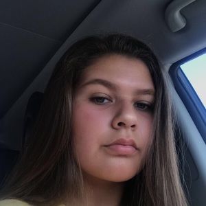 Meet your Posher, Ashleigh